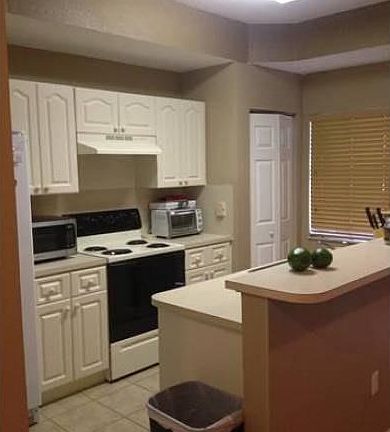 5th image of 4930 Leeward Ln