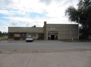 2 S Nickerson St, Nickerson, KS 67561