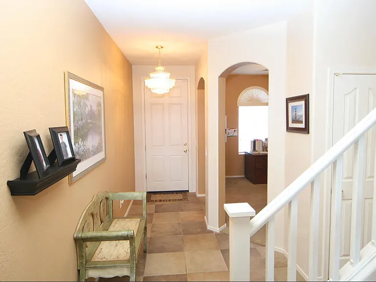 45179 W Sage Brush Dr — Photo 9