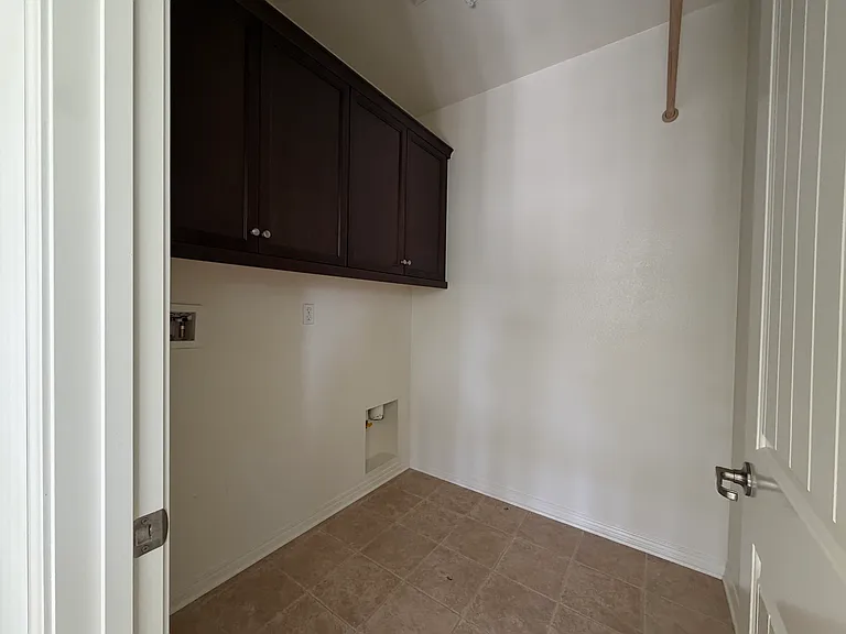 7103 Montecito Ln — Photo 7