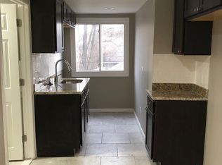 55 W Glenwood St, Ecorse, MI 48229