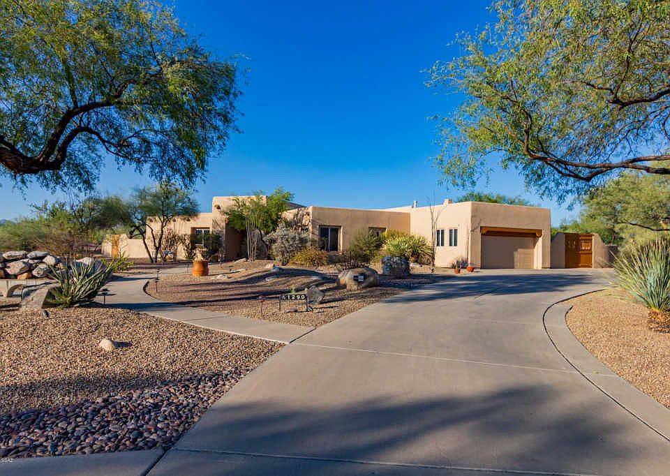 1st image of 1290 W Saddlehorn Dr