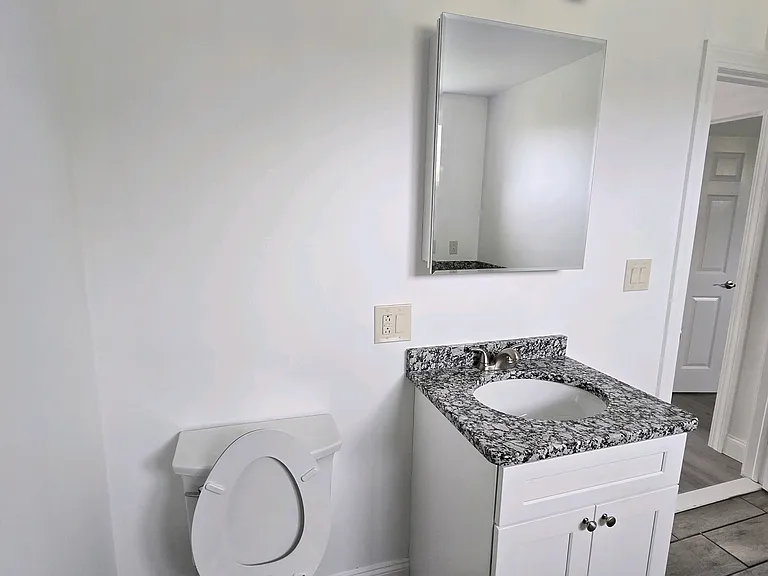 2426 Chenango Rd #3 — Photo 16