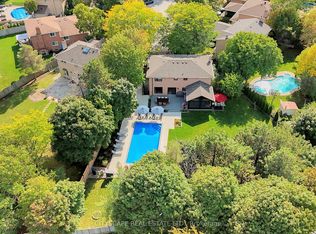 2585 Kenna Ct, Mississauga, ON L5K 2K4