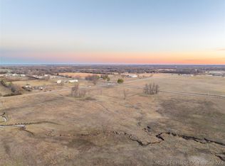 4 E 650th Rd, Chouteau, OK 74337