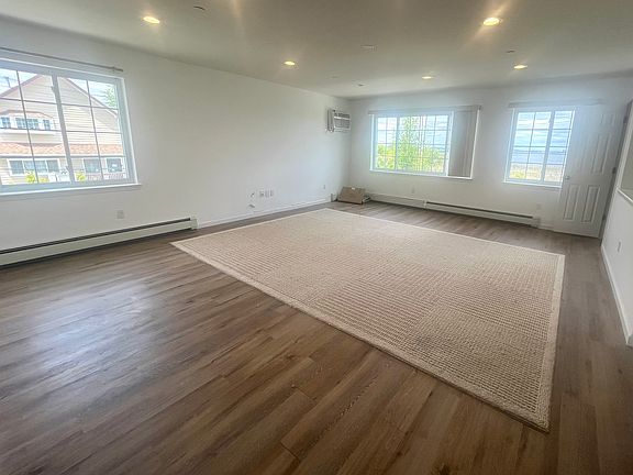 2nd image of 6261 De Costa Ave Floor 2