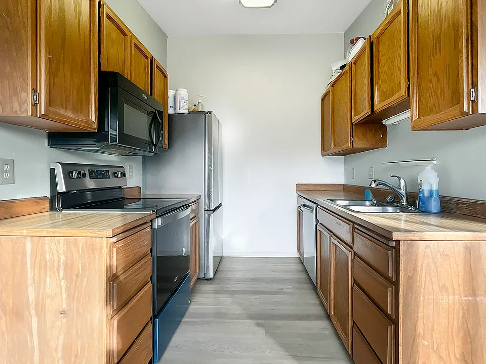 221 McCarrey St #18BUNIT-18