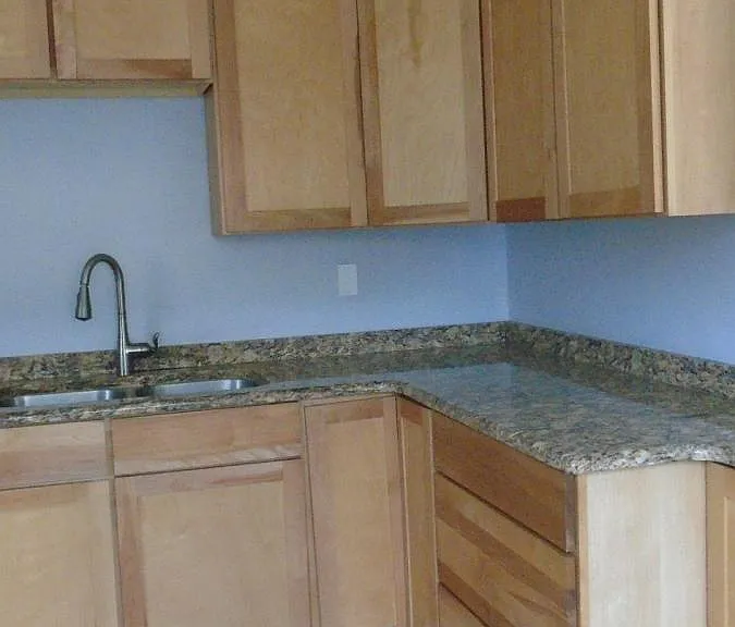 Kitchen - Granite Counter tops
