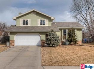 12730 Crown Point Ave, Omaha, NE 68164