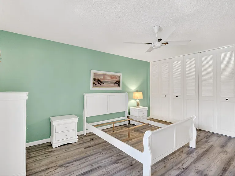 1800 SE Saint Lucie Blvd #11-203 — Photo 20