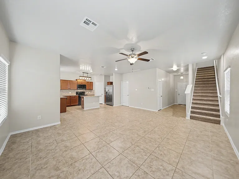1100 Jackson Ln — Photo 6