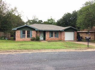 1404 Magnolia Dr, College Station, TX 77840