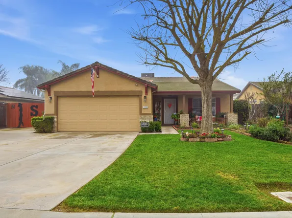 1735 E Country Court, Visalia, CA 93292