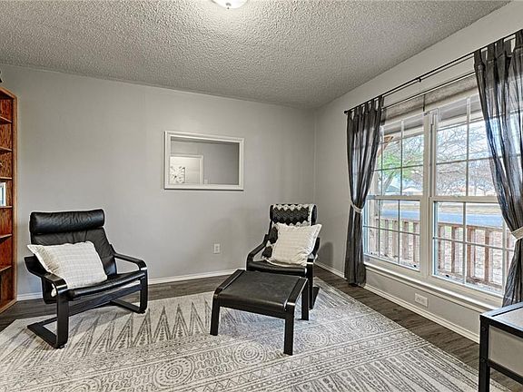 5th image of 3505 Nashville Ave