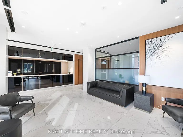 8 Tippett Rd #202 — Photo 2