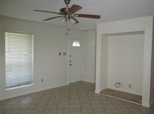 18 N Wavy Oak Cir, Spring, TX 77381