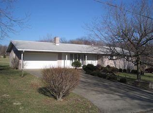 218 Dillon Dr, Lemont Furnace, PA