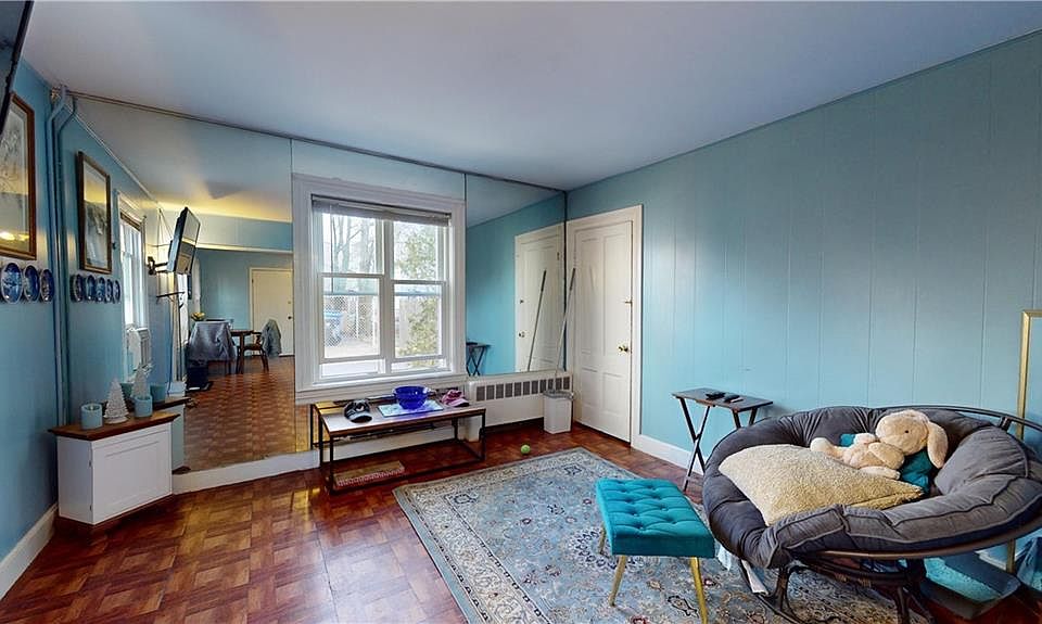 127 Sherman St, Pawtucket, RI 02860 Zillow