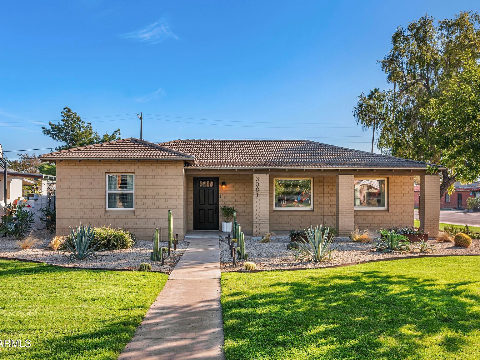 3001 N 17th Dr - Backyard with city skyline views
