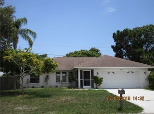 1317 Barbara Dr, Venice, FL 34285