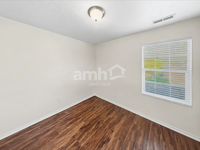4716 Keepsake Ave — Photo 16