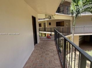 8420 SW 133rd Avenue Rd APT 201, Miami, FL 33183