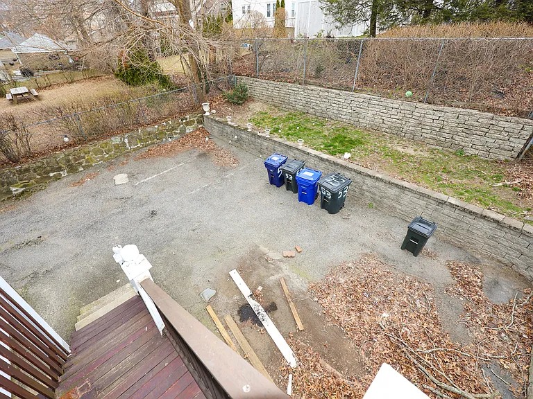 55 Hobart St #2 — Photo 12