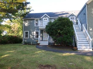 589 York St #4, York, ME 03909