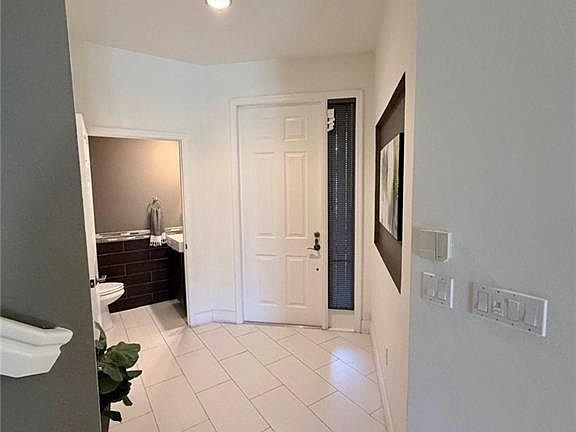 5th image of 7317 Bristol CIR