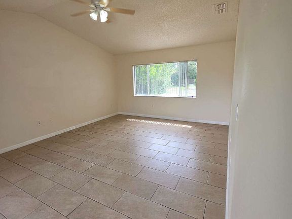 5th image of 13130 Odham St