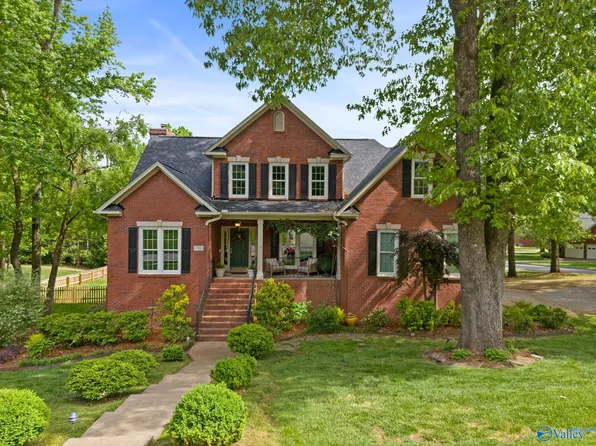 2931 Hampton Cove Way SE, Owens X Rds, AL 35763