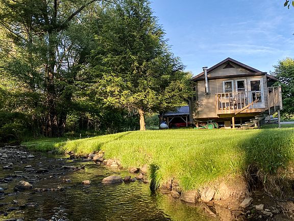 2nd image of 2326 County Road 10