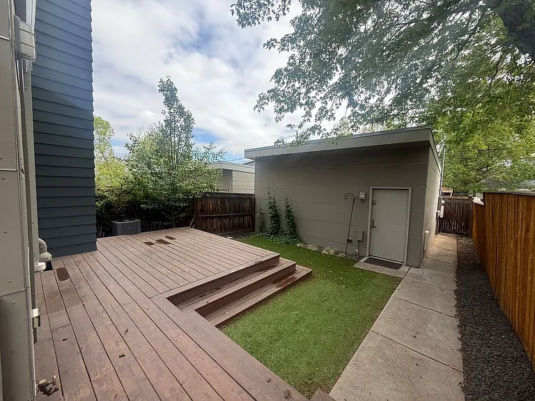 3926 N Yates St — Photo 5