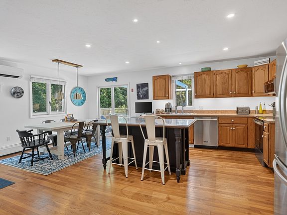 5th image of 33 Tia Anna Ln