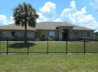 3820 Gulf City Rd, Ruskin, FL 33570