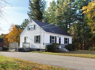 542 Wanoosnoc Rd, Fitchburg, MA 01420
