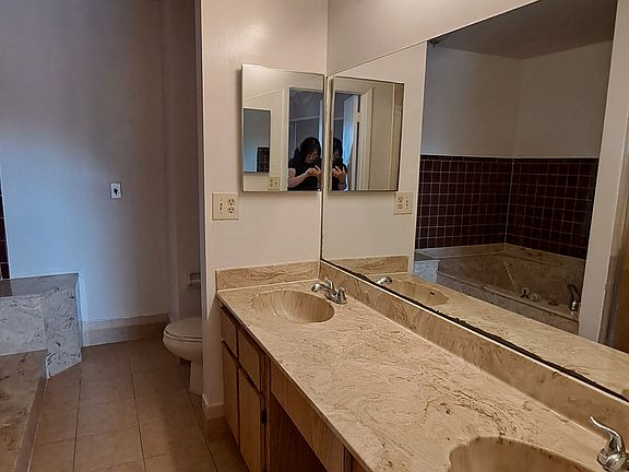 5th image of 4293 Coral Springs Dr