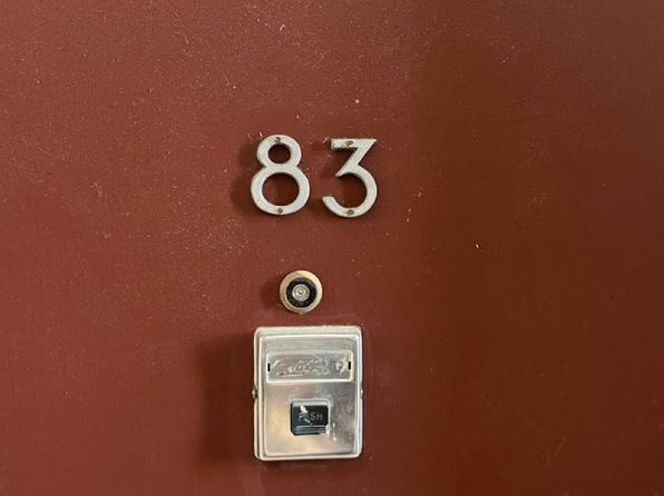 83 Forest Ln