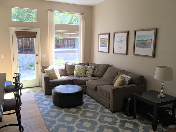 4th image of 188 Elkins Cir