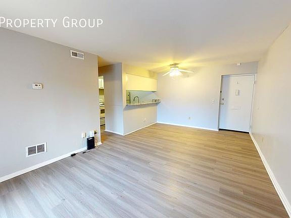 4th image of 2971 Deckebach Ave APT 23