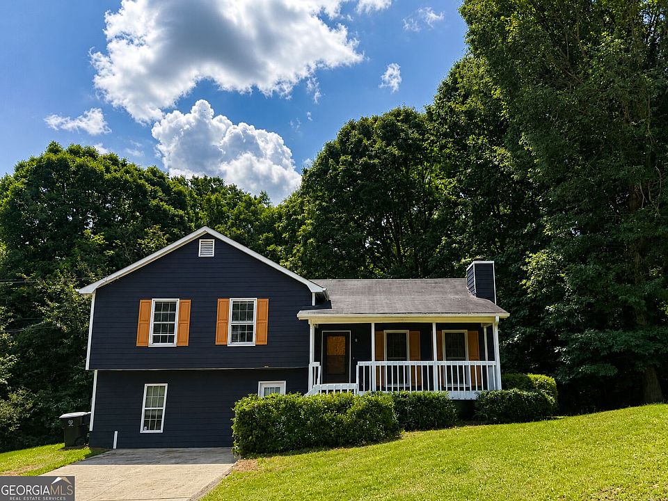 1st image of 176 Deerfield Dr