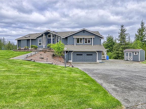 2nd image of 2533 Pershing Ct