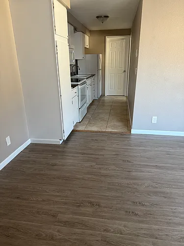 1194 Susan Ct NE #1194 Photo 1