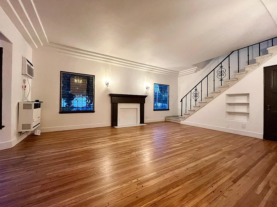 Living Room View From Entry