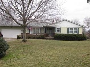 4696 Venus Rd, Uniontown, OH 44685