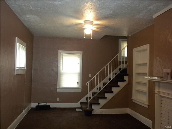 3rd image of 510 Oxford Ave