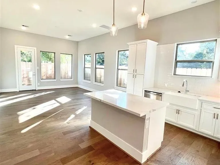 803 Thornton Rd #G — Photo 5