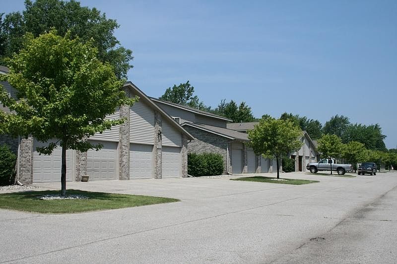 1st image of 2631 Waldo Ave