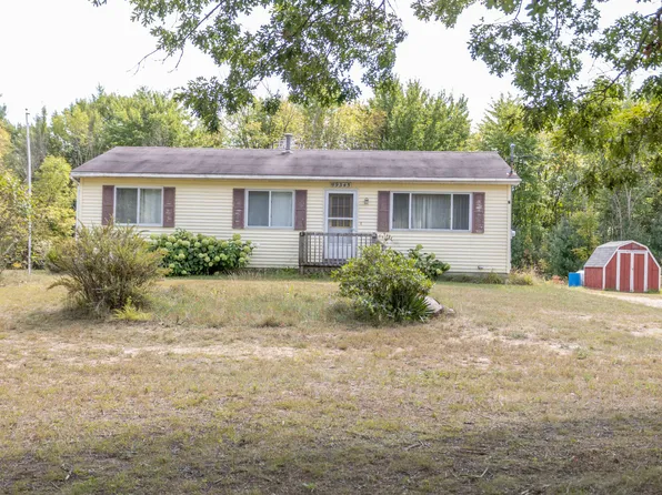 19345 Lincoln Rd, Stanwood, MI 49346