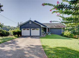 3601 Lakeshore Dr SW, Smyrna, GA 30082